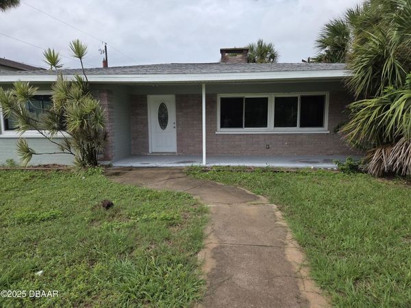 1848 S Palmetto Avenue, South Daytona, FL 32119