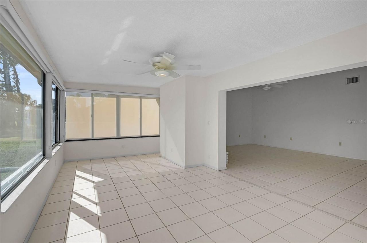 4414 La Jolla Drive, Bradenton, FL 34210 Photo