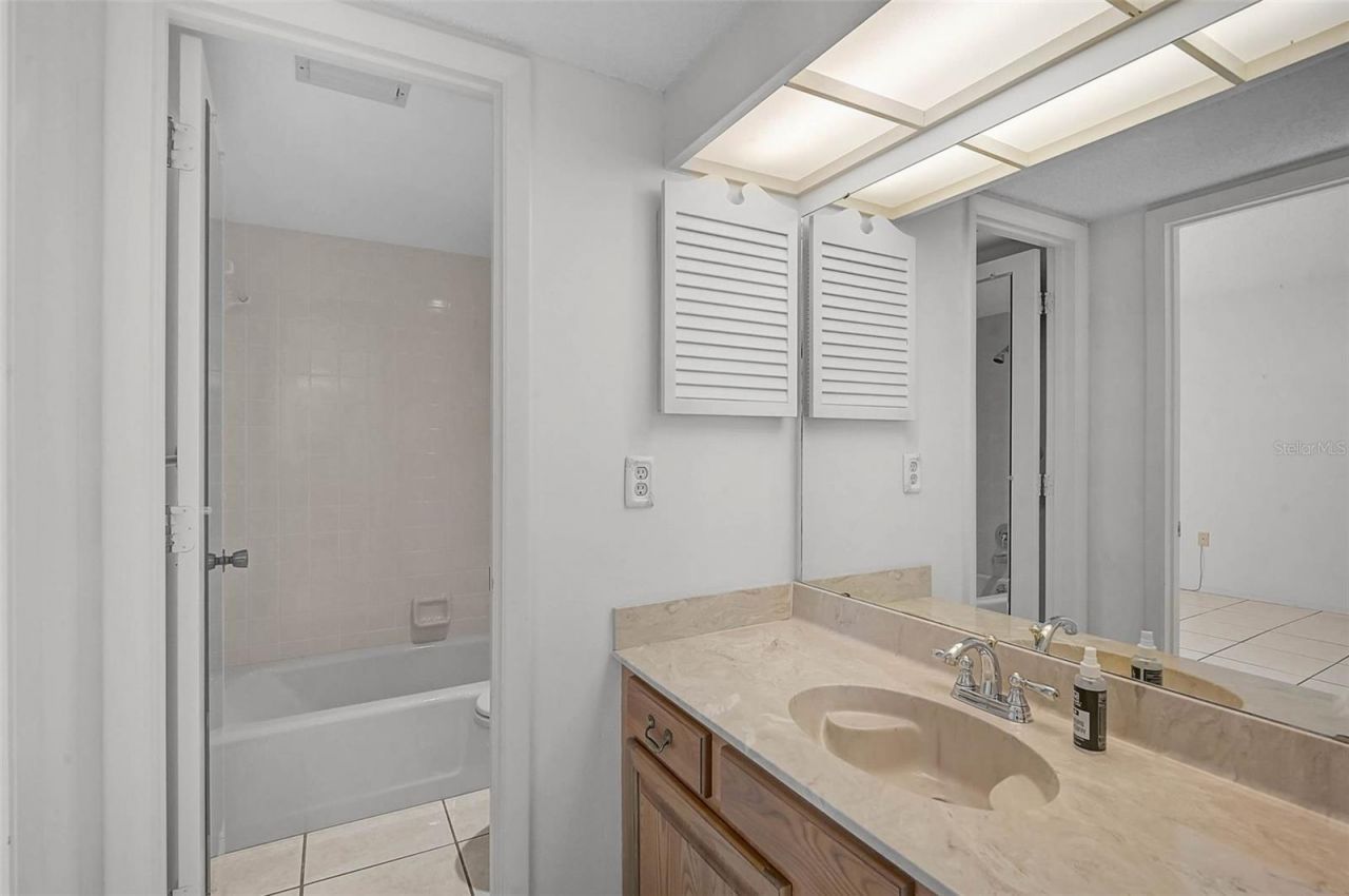 4414 La Jolla Drive, Bradenton, FL 34210 Photo