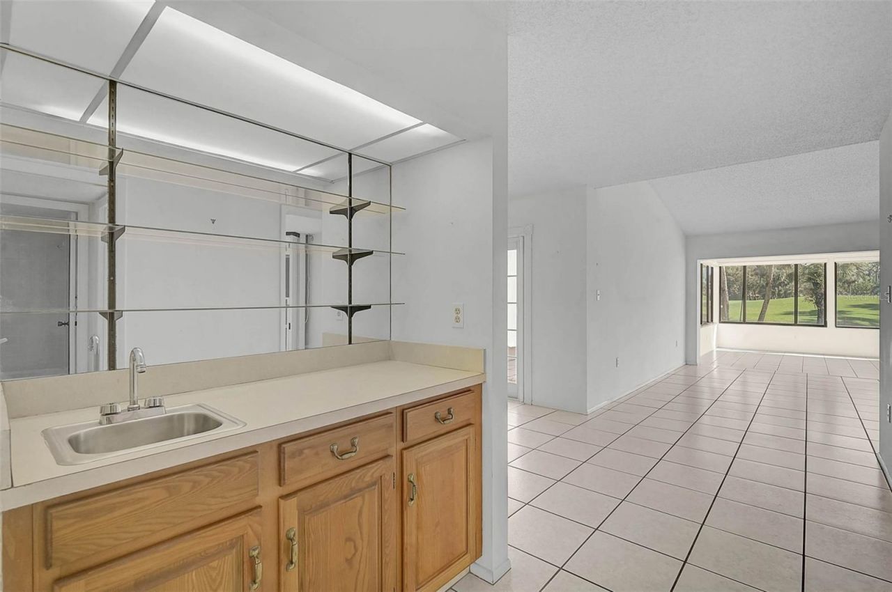 4414 La Jolla Drive, Bradenton, FL 34210 Photo