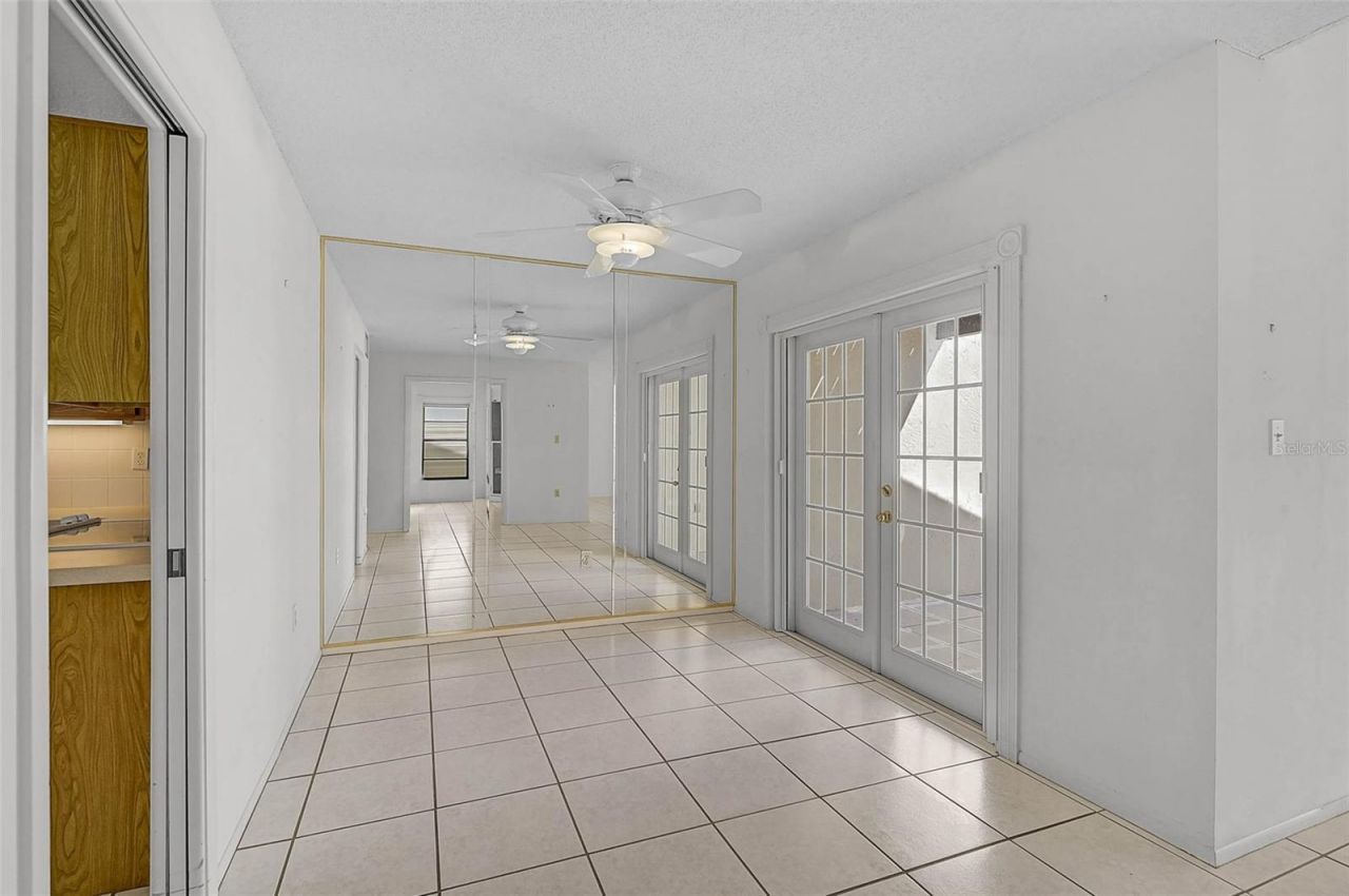 4414 La Jolla Drive, Bradenton, FL 34210 Photo