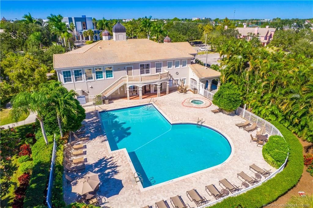 160 SW Peacock Boulevard, Unit 31-203, Port Saint Lucie, FL 34986 Photo