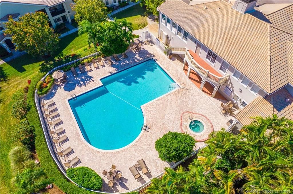 160 SW Peacock Boulevard, Unit 31-203, Port Saint Lucie, FL 34986 Photo