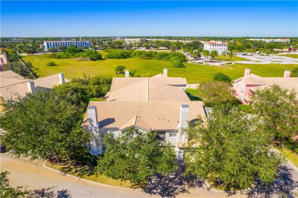 160 SW Peacock Boulevard, Unit 31-203, Port Saint Lucie, FL 34986 Photo