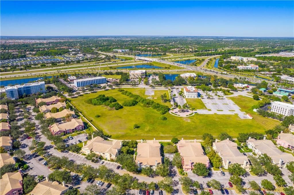 160 SW Peacock Boulevard, Unit 31-203, Port Saint Lucie, FL 34986 Photo