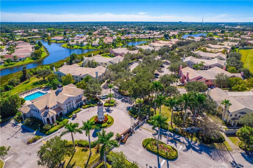 160 SW Peacock Boulevard, Unit 31-203, Port Saint Lucie, FL 34986 Photo