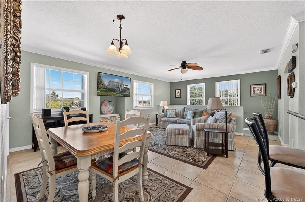 160 SW Peacock Boulevard, Unit 31-203, Port Saint Lucie, FL 34986 Photo