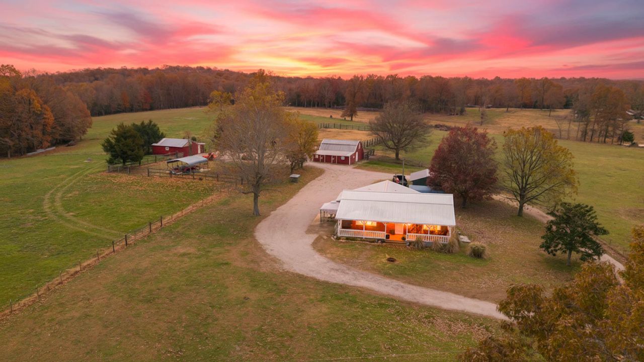 1145 Broadleaf Road, Mammoth Spring, AR 72554 Main Photo