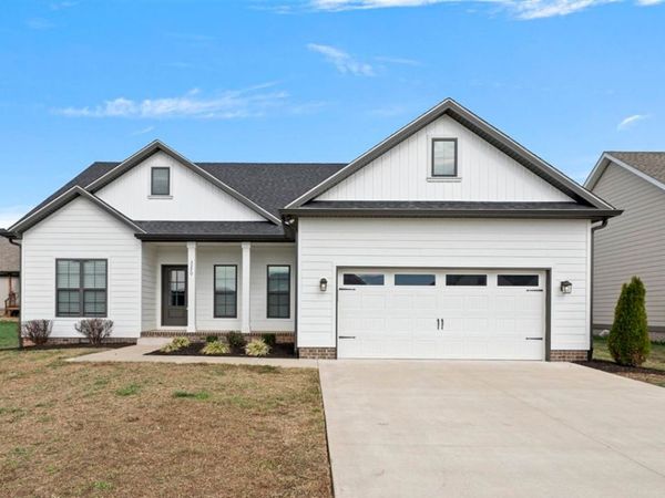 3270 Black Walnut Court, Bowling Green, KY 42101