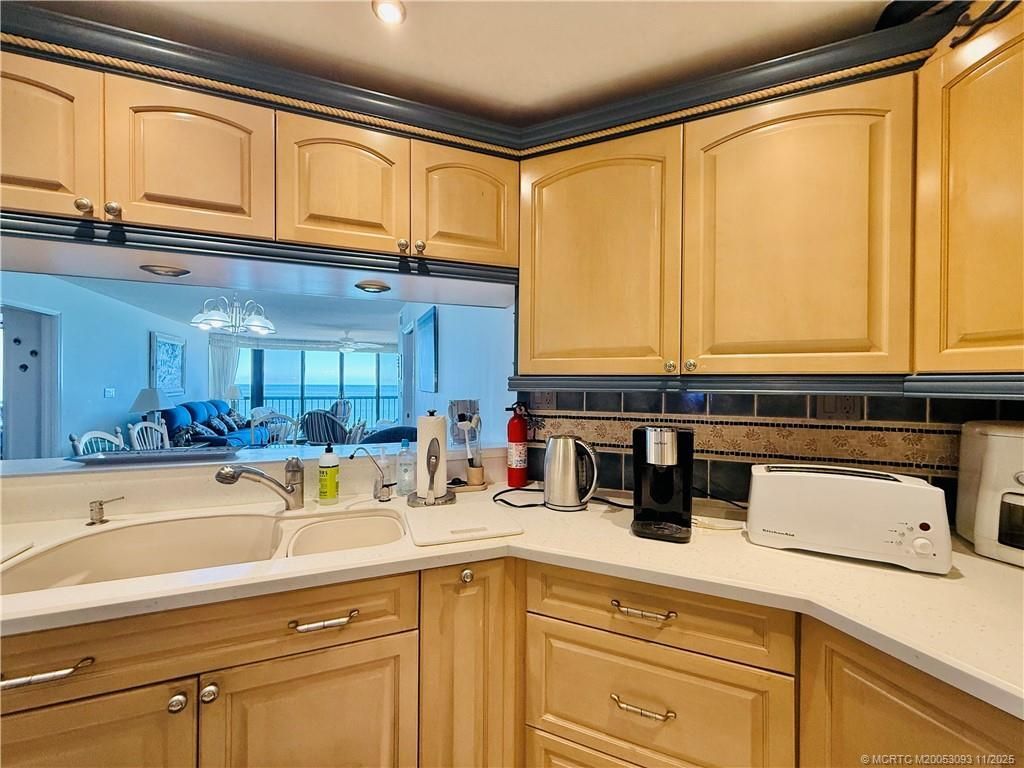 9500 S Ocean Drive, Unit 905, Jensen Beach, FL 34957 Photo