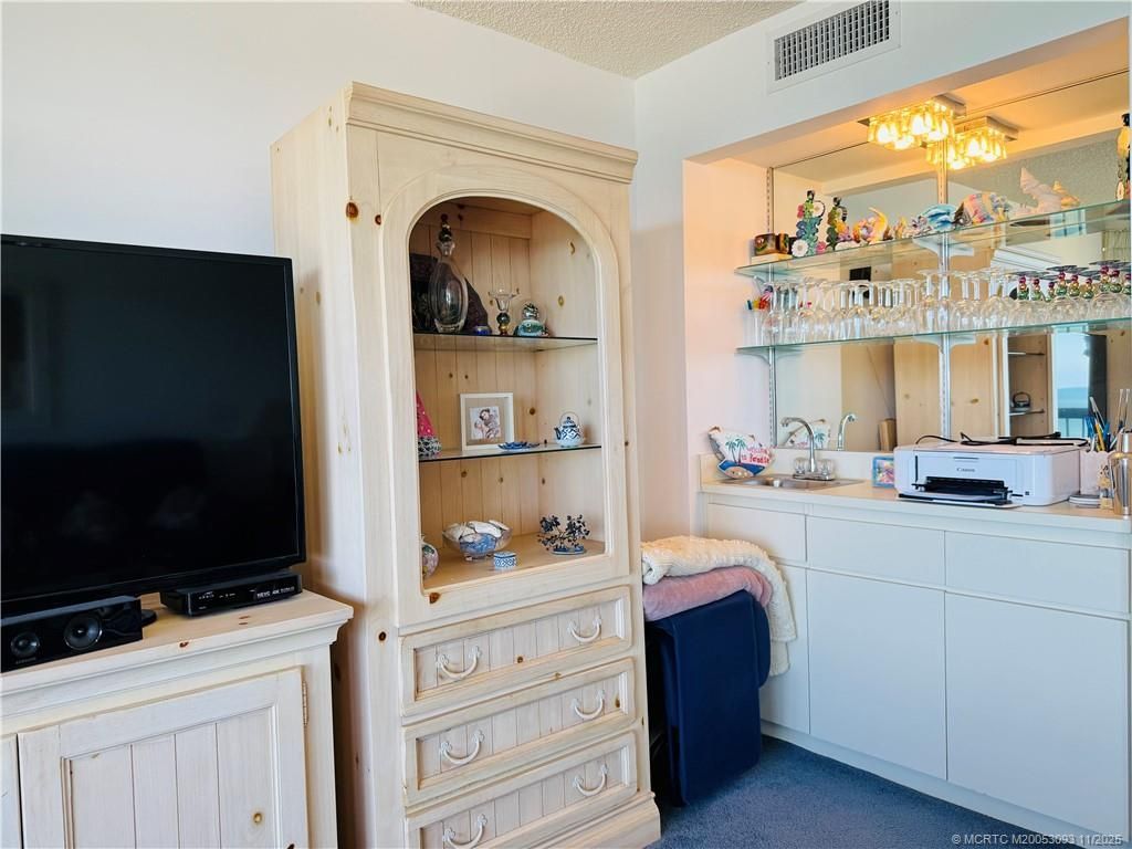 9500 S Ocean Drive, Unit 905, Jensen Beach, FL 34957 Photo