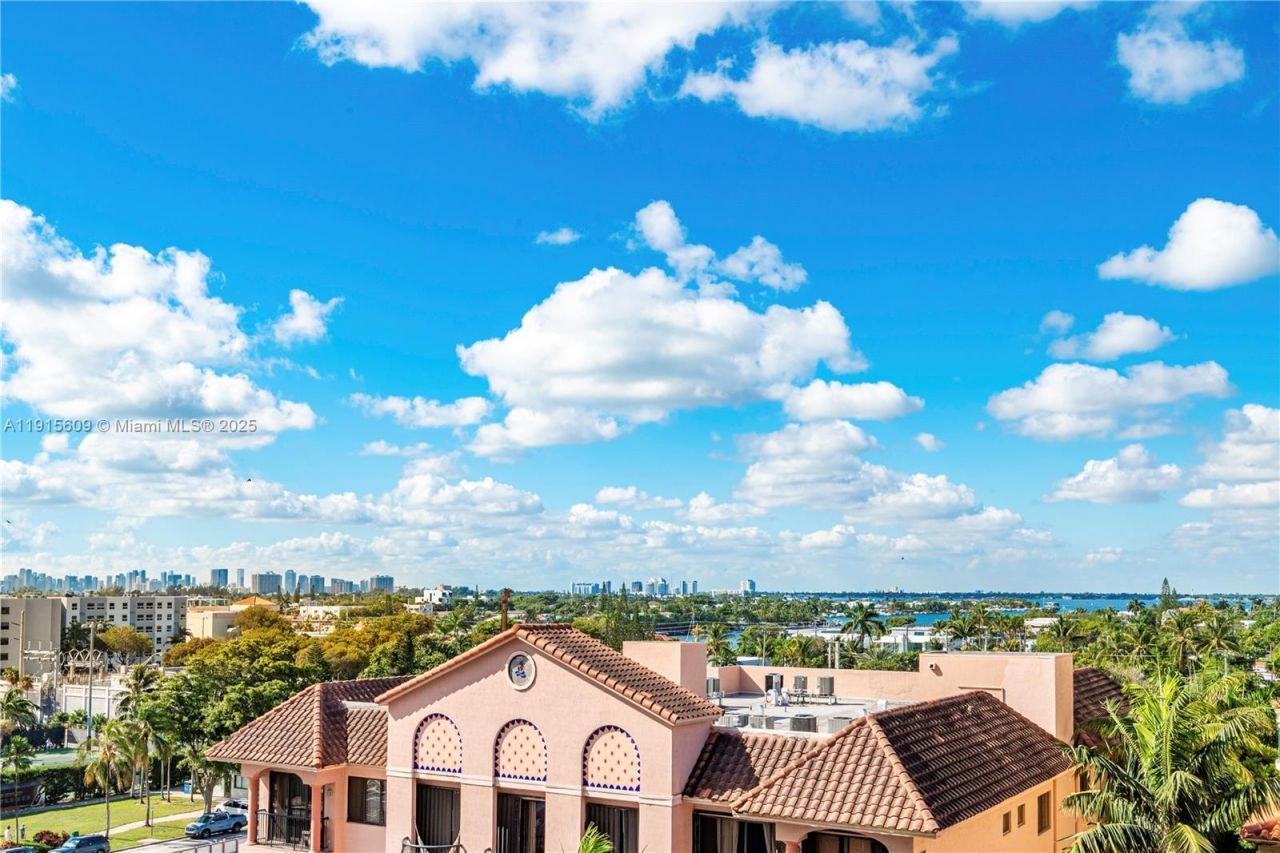 8855 Collins Ave, Unit 6E, Surfside, FL 33154 Photo