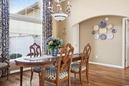 7293 Guinevere Circle photo 4