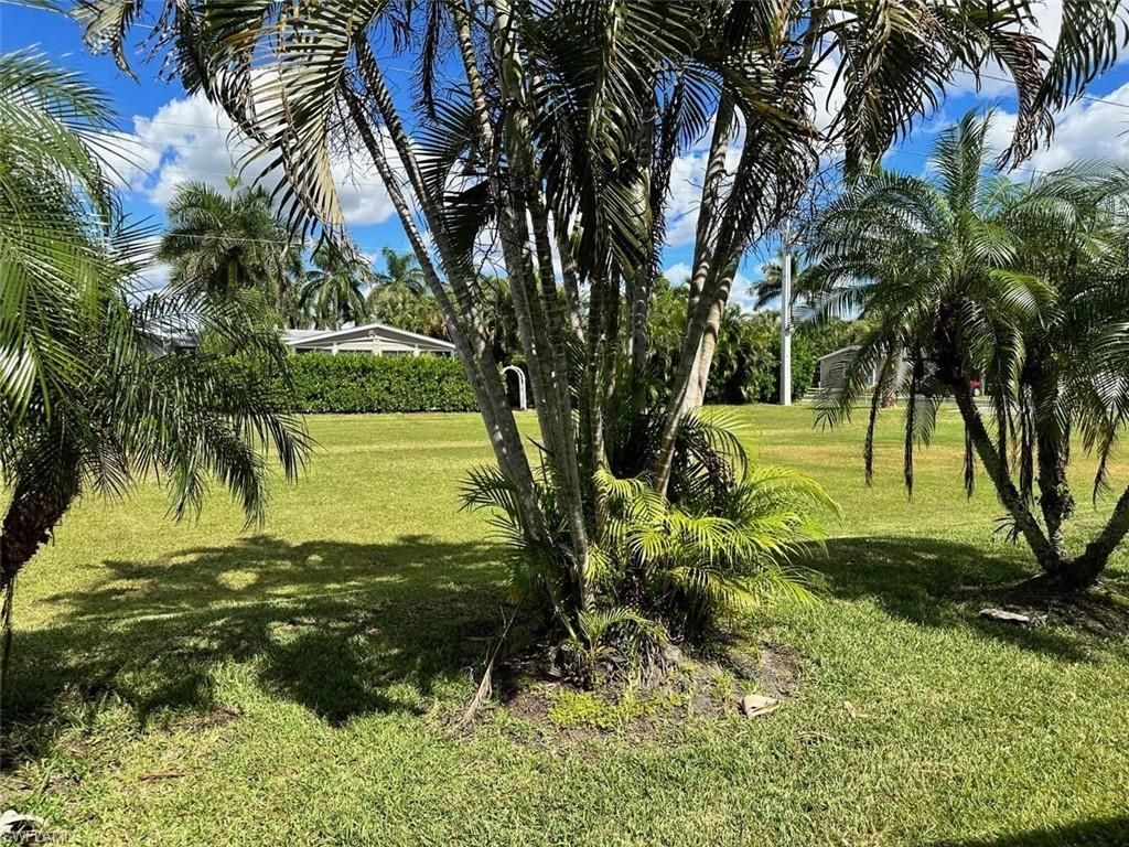 1453 Diamond Lake Cir, Naples, FL 34114 Photo
