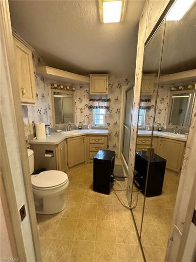 1453 Diamond Lake Cir, Naples, FL 34114 Photo