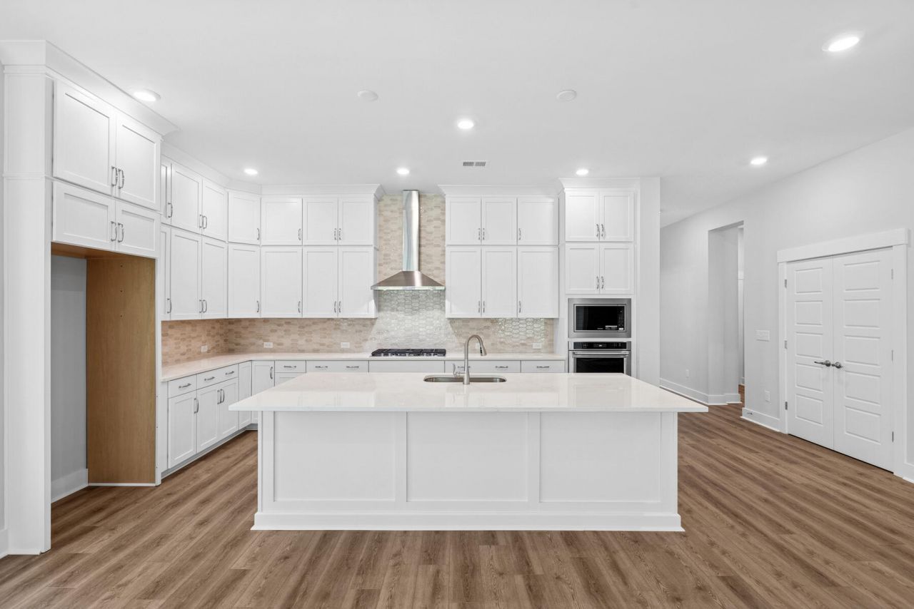 529 Spiral Ramp Court Photo 7