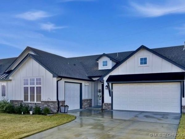 7402 E 89th Street N, Owasso, OK 74055