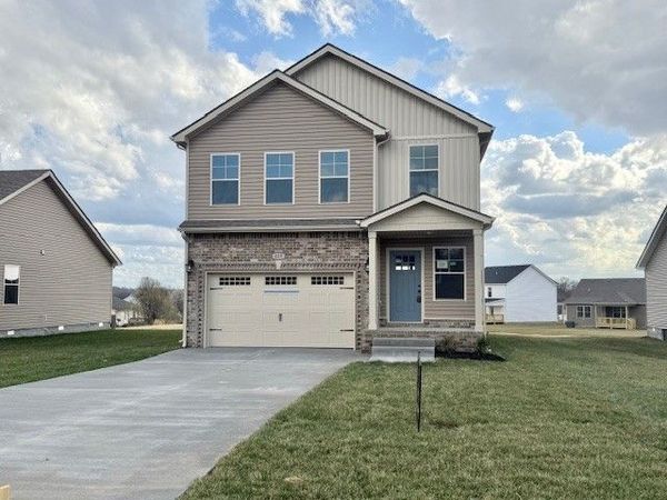 629 Avondale Rd, Oak Grove, KY 42262