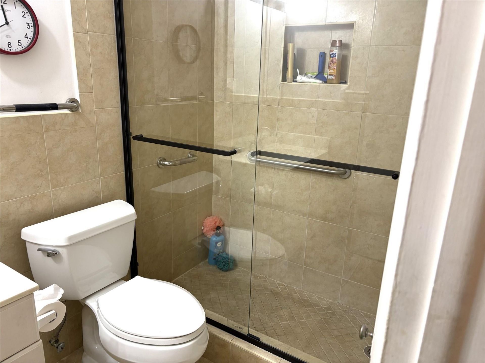 620 Tennis Club Drive, Unit 105, Fort Lauderdale, FL 33311 Photo