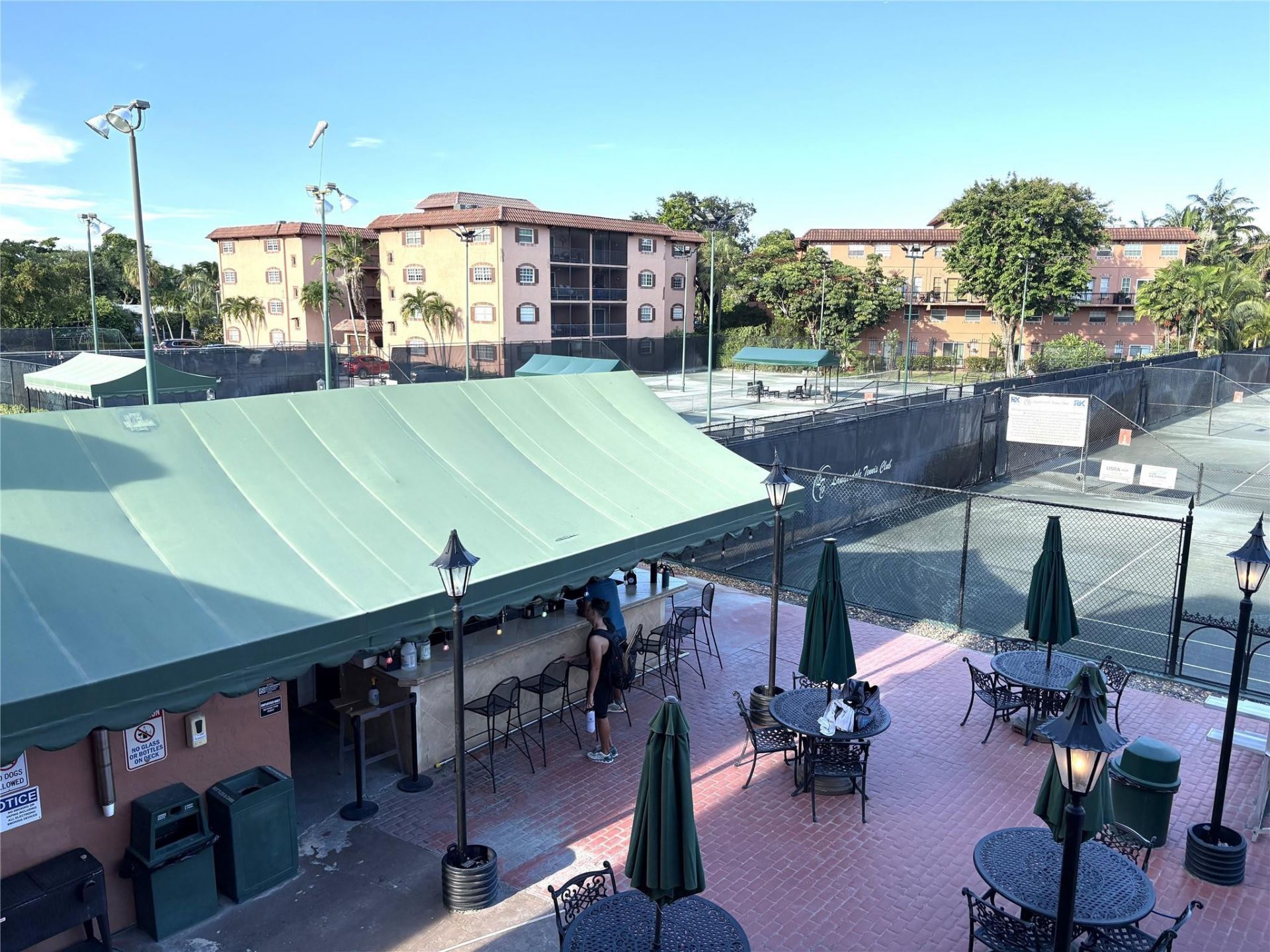 620 Tennis Club Drive, Unit 105, Fort Lauderdale, FL 33311 Photo