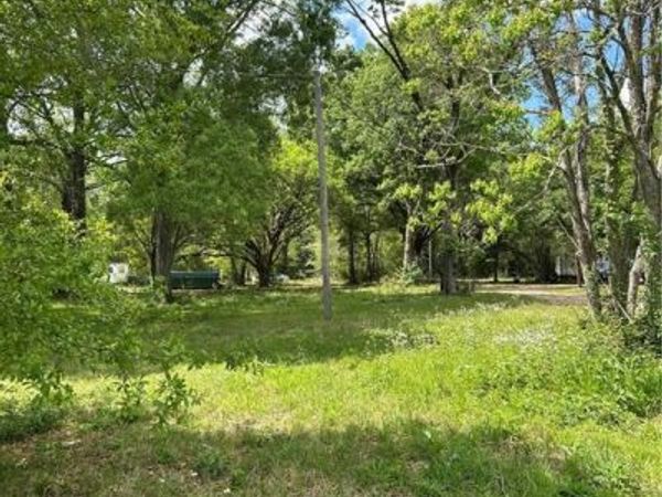 13573 DEVALL Road, Baton Rouge, LA 70818