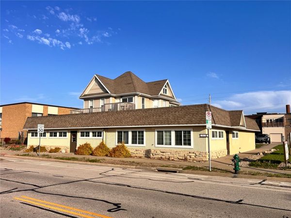 350 3rd Avenue SW, Cedar Rapids, IA 52404