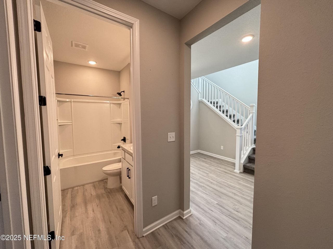 8268 Marietta Still Drive, Jacksonville, FL 32220 Photo