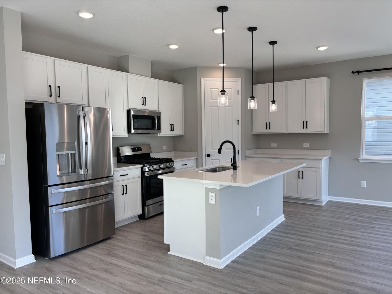 8268 Marietta Still Drive, Jacksonville, FL 32220 Photo