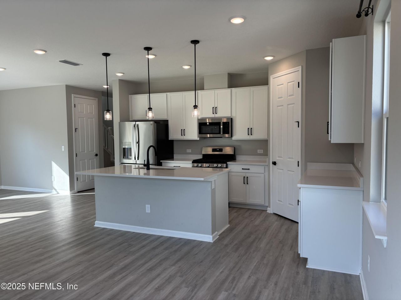 8268 Marietta Still Drive, Jacksonville, FL 32220 Photo