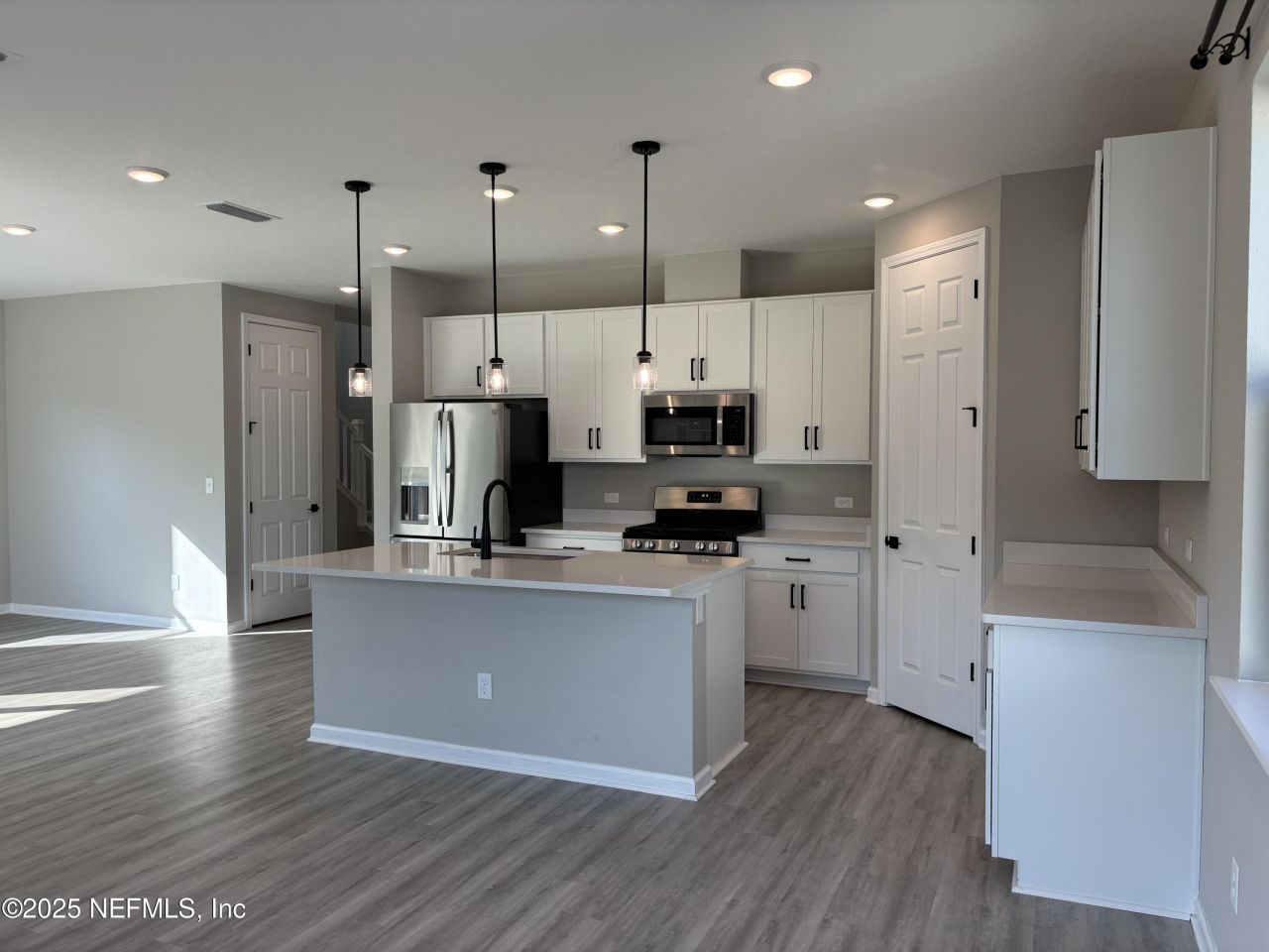 8268 Marietta Still Drive, Jacksonville, FL 32220 Photo