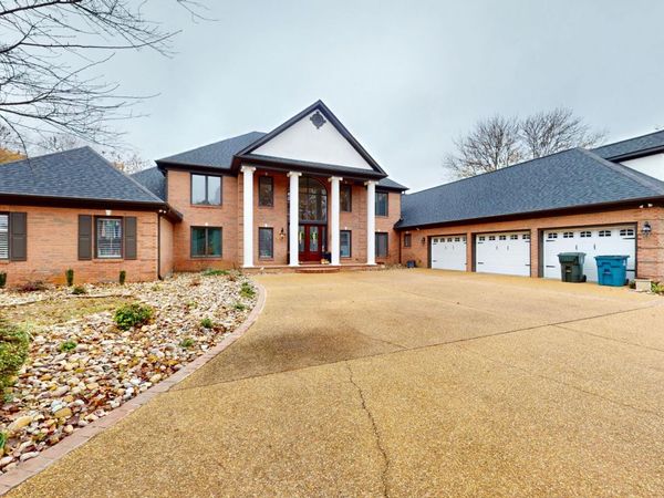 452 Beaver Creek Cove, Dyersburg, TN 38024