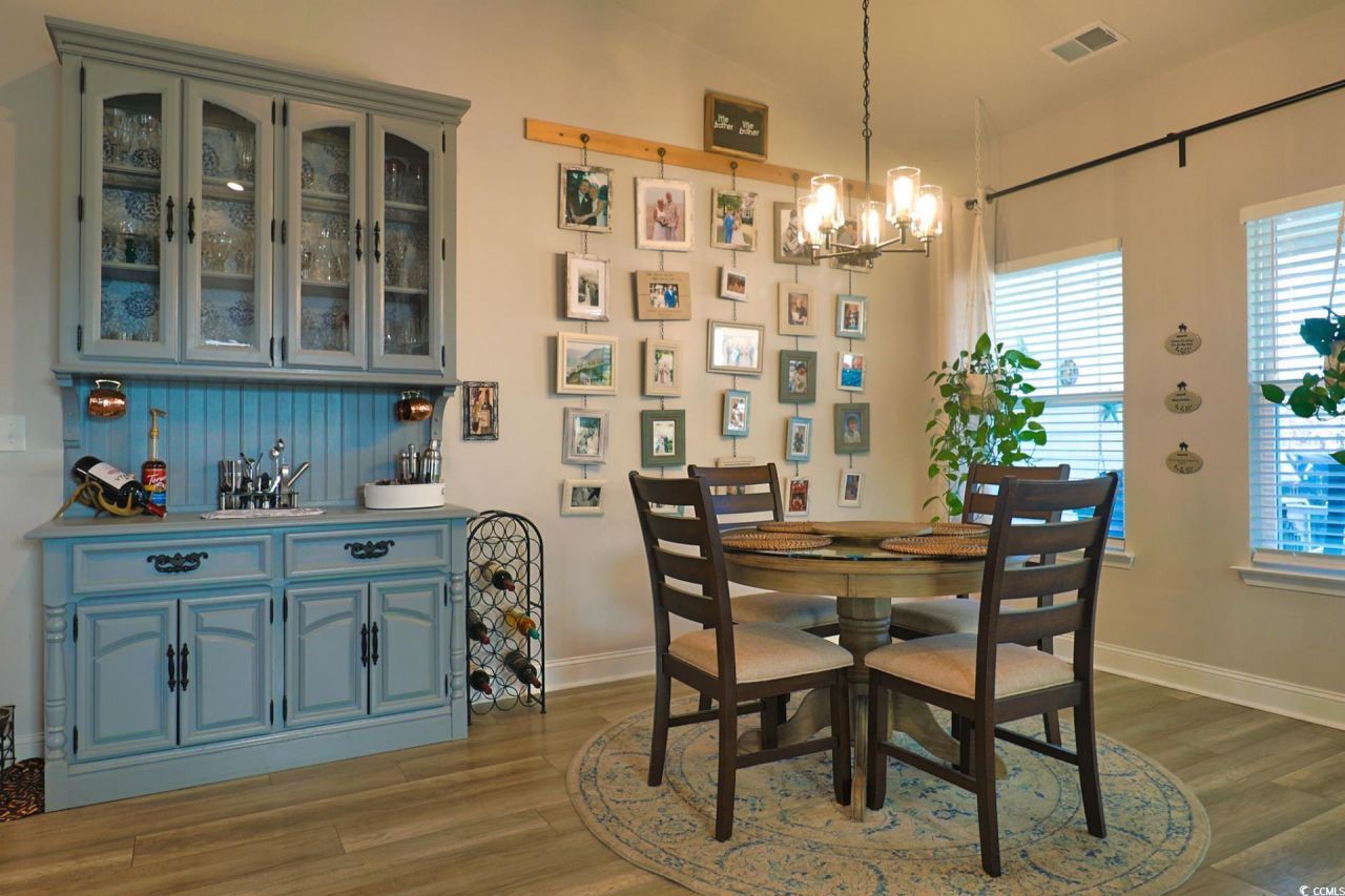 3312 Piney Woods Way Photo 8