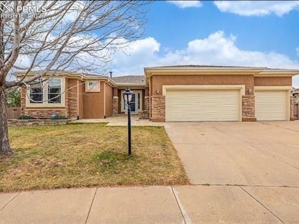 3389 Sugar Pine Way, Colorado Springs, CO 80920