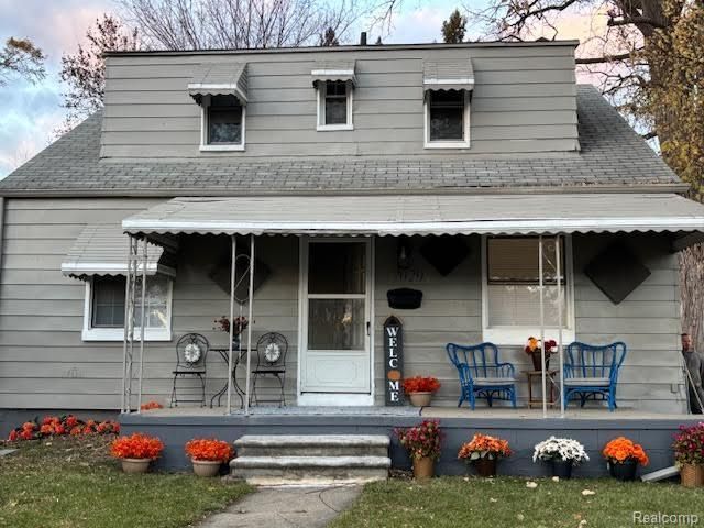 7029 Jackson Avenue, Warren, MI 48091 Main Photo