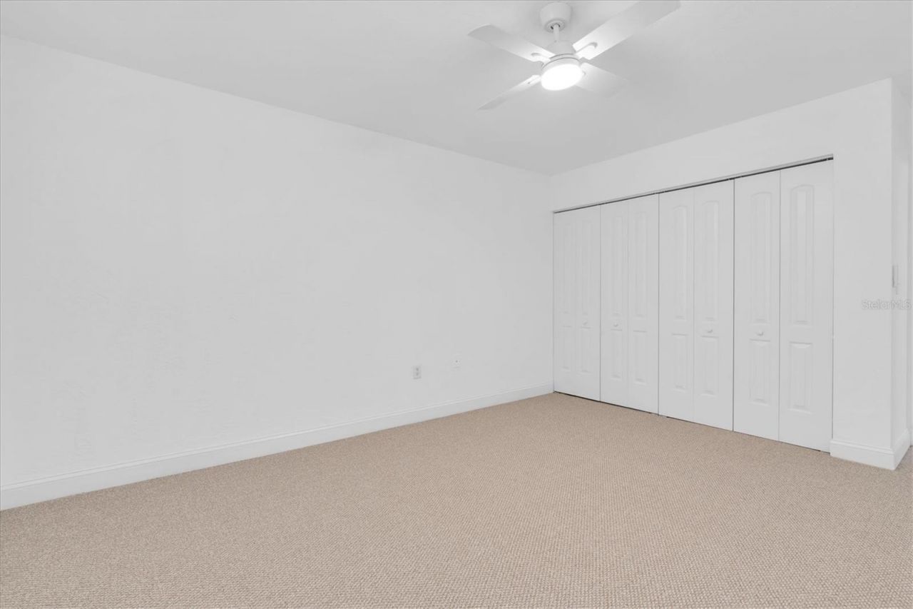 210 5th Avenue S, Unit 403, Saint Petersburg, FL 33701 Photo