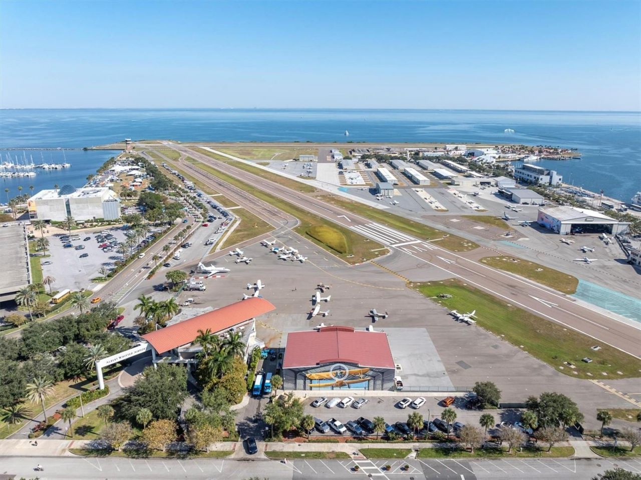 210 5th Avenue S, Unit 403, Saint Petersburg, FL 33701 Photo