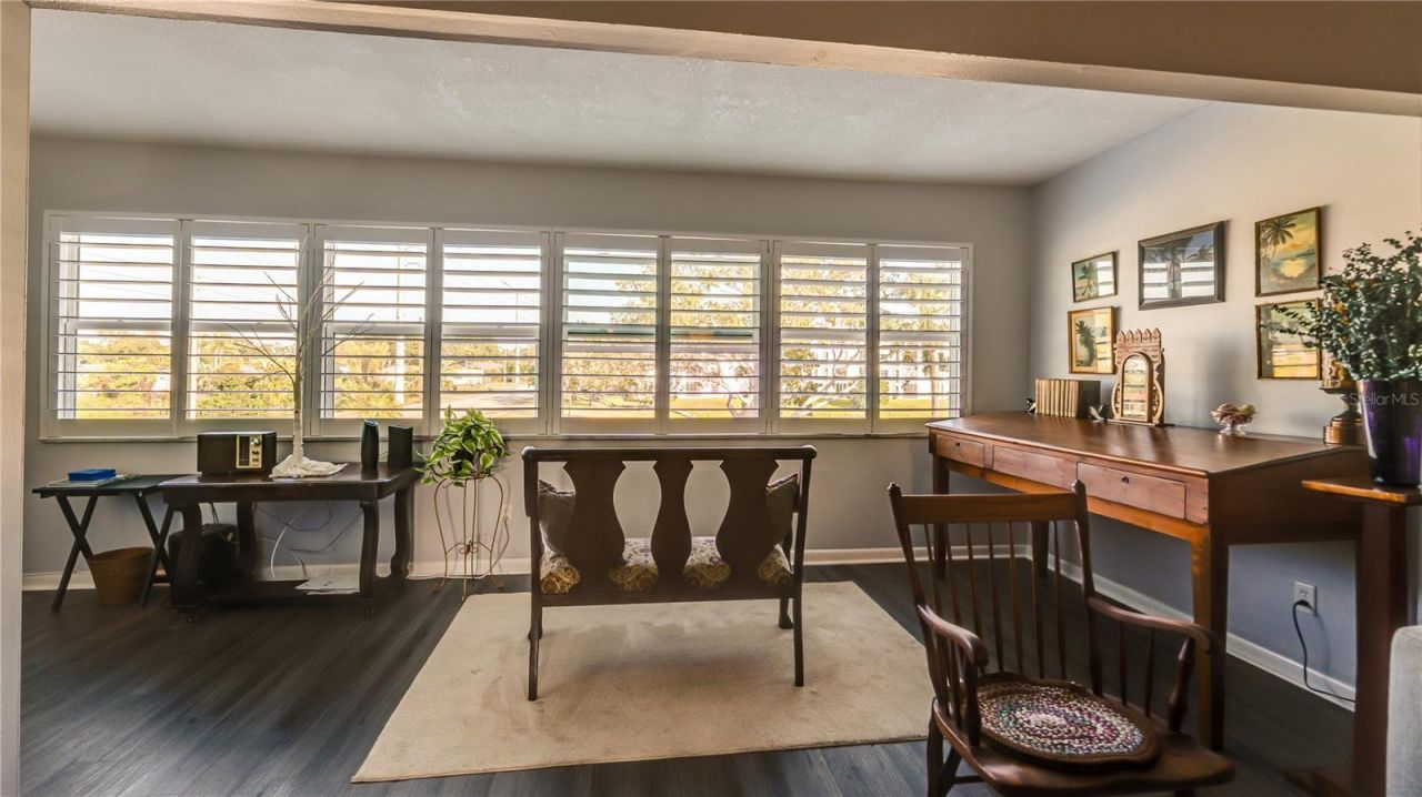 3850 13th Avenue N, Unit 201, Saint Petersburg, FL 33713 Photo