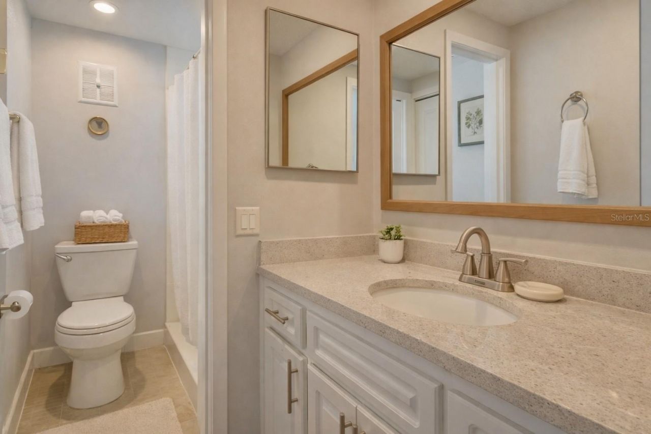 3850 13th Avenue N, Unit 201, Saint Petersburg, FL 33713 Photo