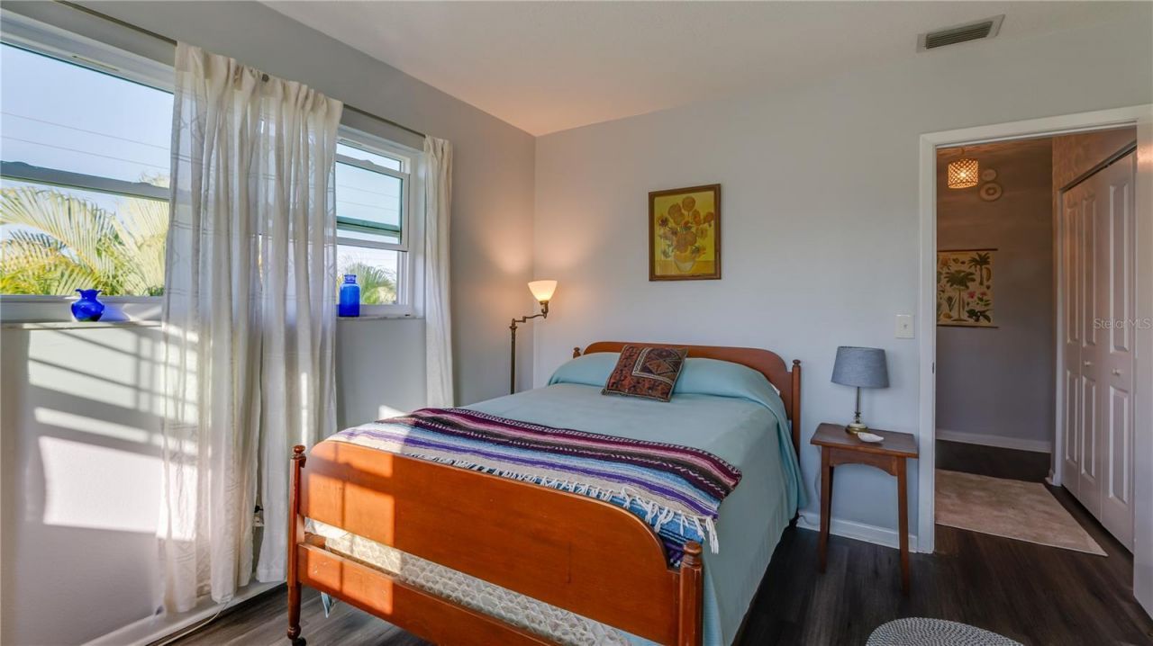 3850 13th Avenue N, Unit 201, Saint Petersburg, FL 33713 Photo