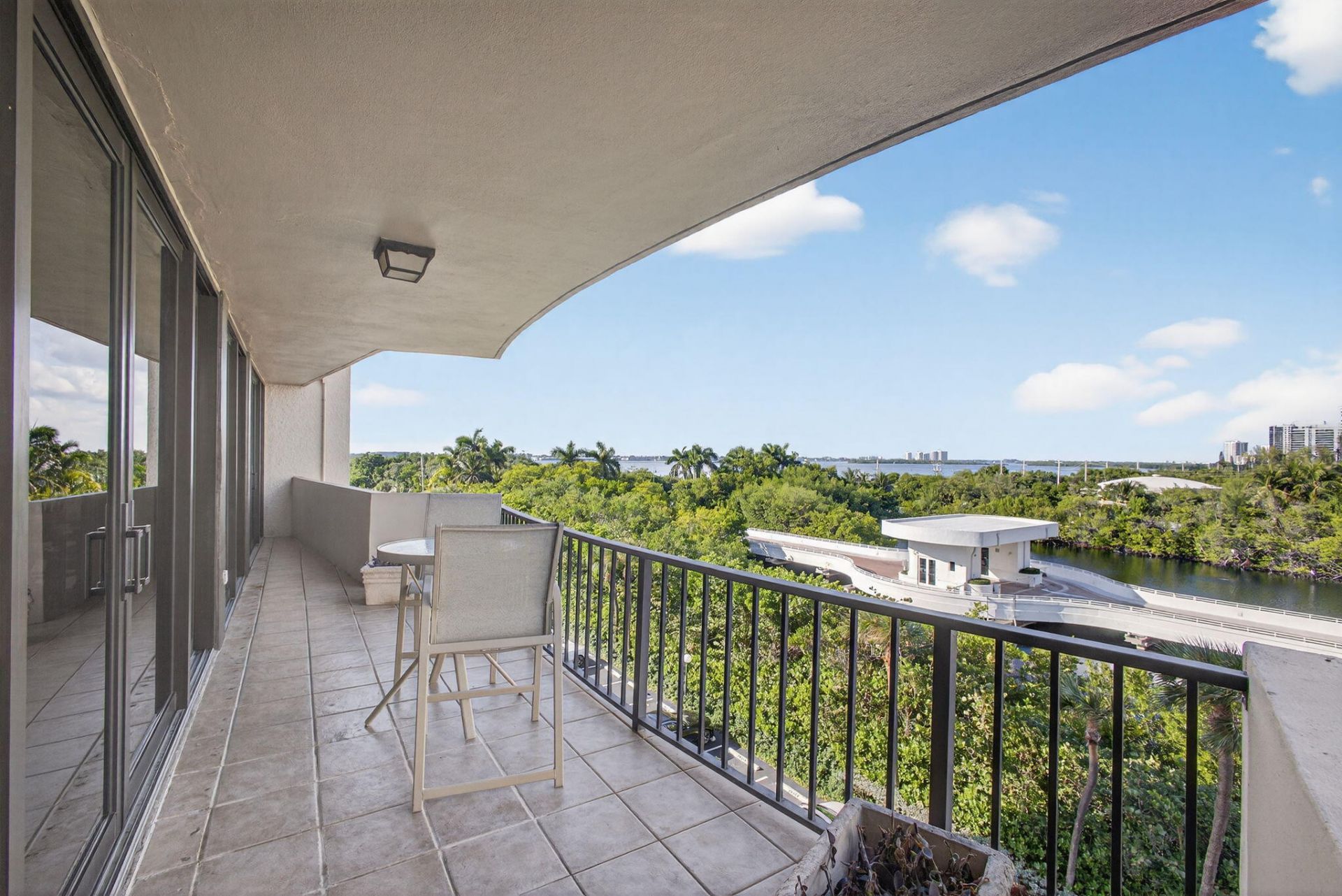 4200 N Ocean Drive, Unit 2-406, Singer Island, FL 33404 Photo