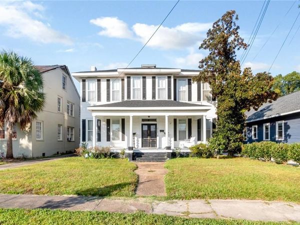 1858 Old Government Street, Mobile, AL 36606