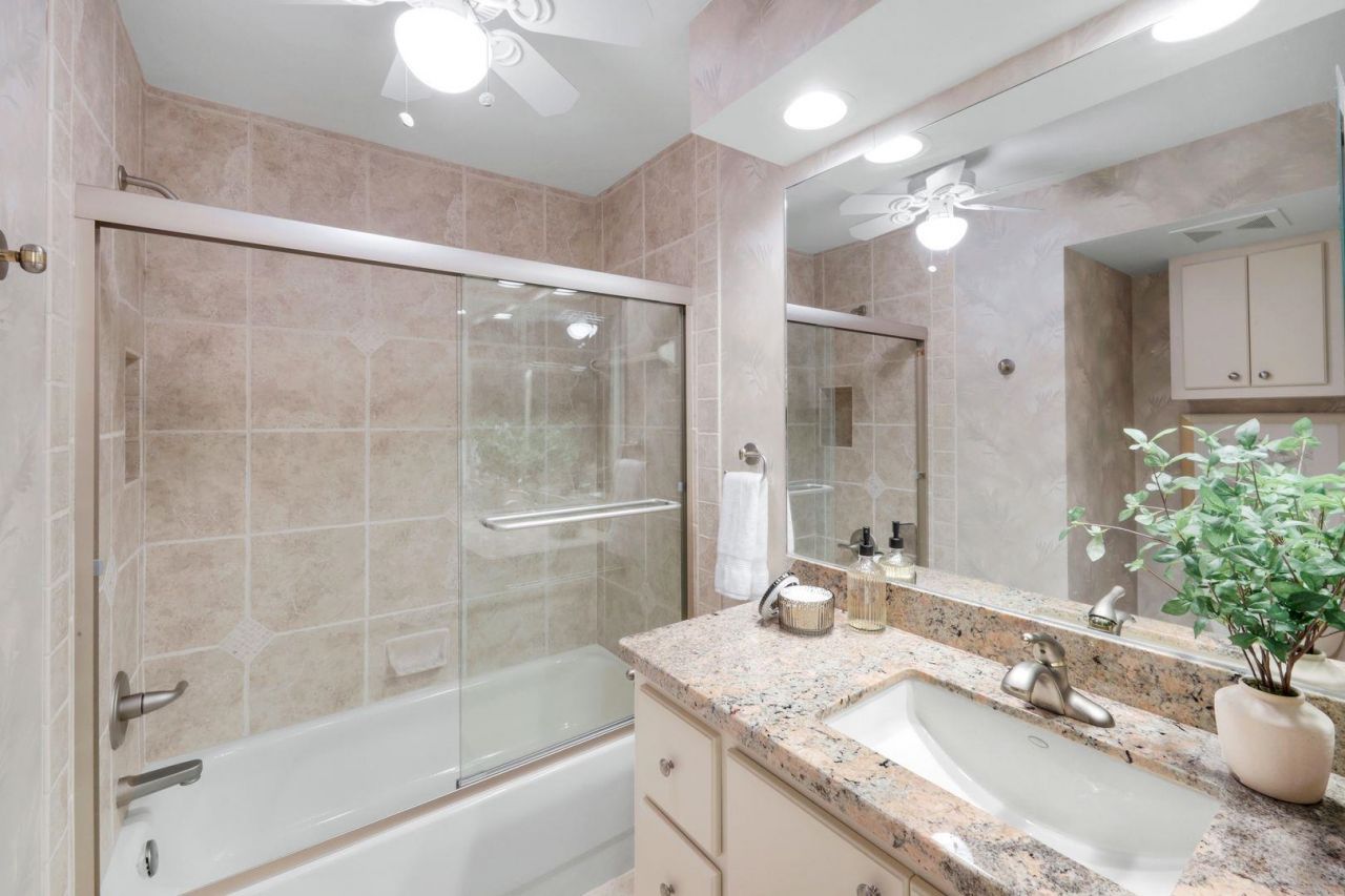 2777 W Gulf Dr, Unit 309, Sanibel, FL 33957 Photo