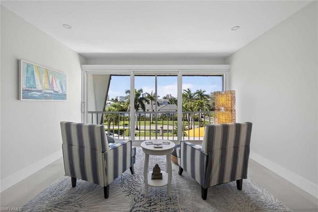 4200 Belair Ln, Unit 313, Naples, FL 34103 Photo