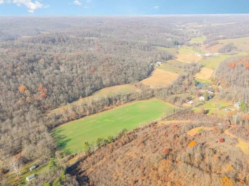 Frazeysburg, OH 43822 Photo 33