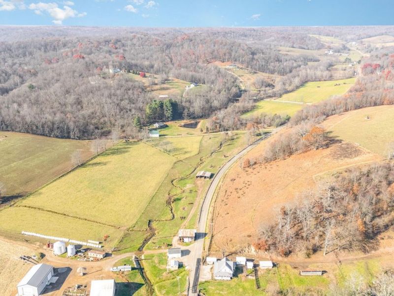 Frazeysburg, OH 43822 Photo 36