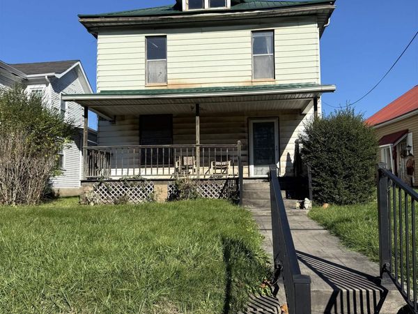 303 Pike Street, Ironton, OH 45638