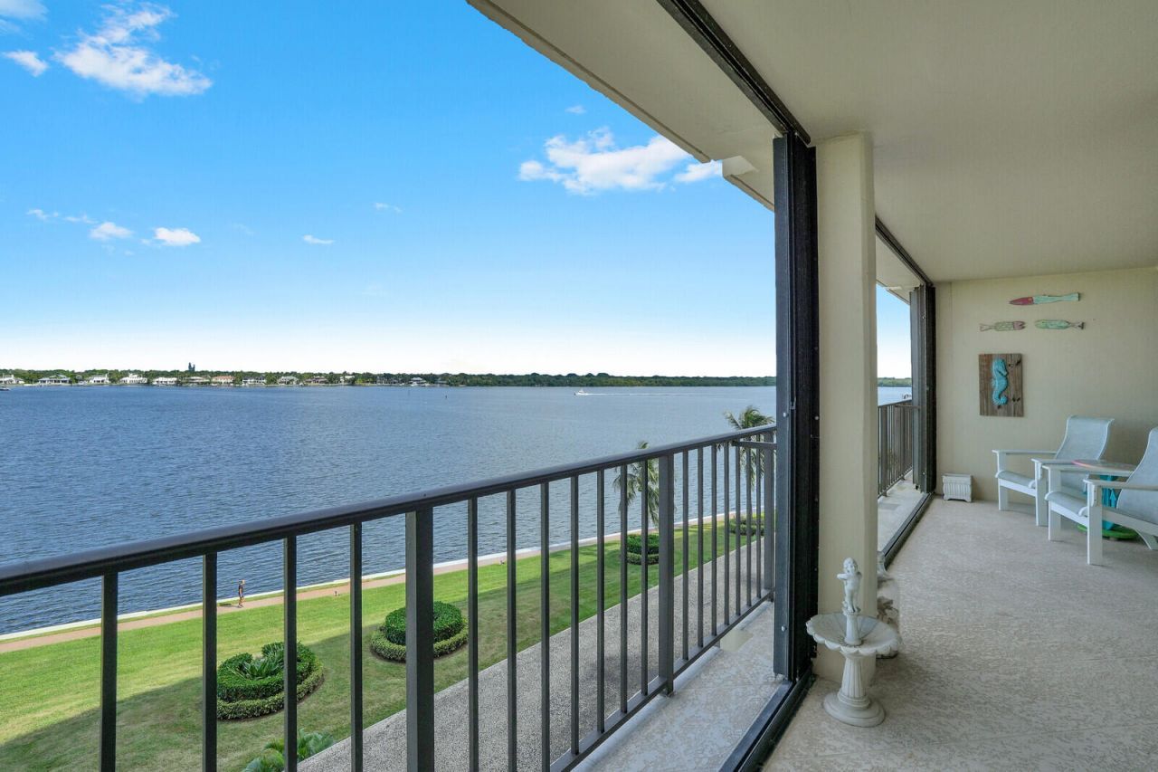 132 Lakeshore Drive, Unit 617, North Palm Beach, FL 33408 Photo