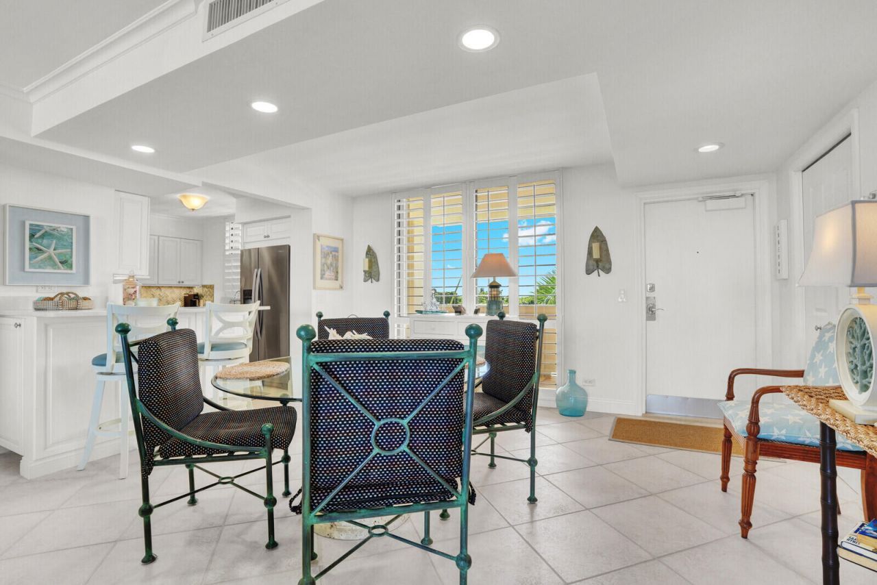 132 Lakeshore Drive, Unit 617, North Palm Beach, FL 33408 Photo