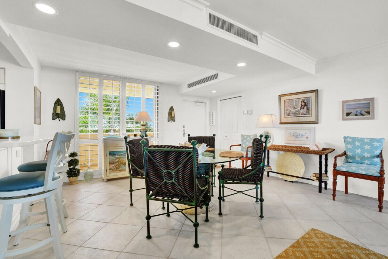 132 Lakeshore Drive, Unit 617, North Palm Beach, FL 33408 Photo