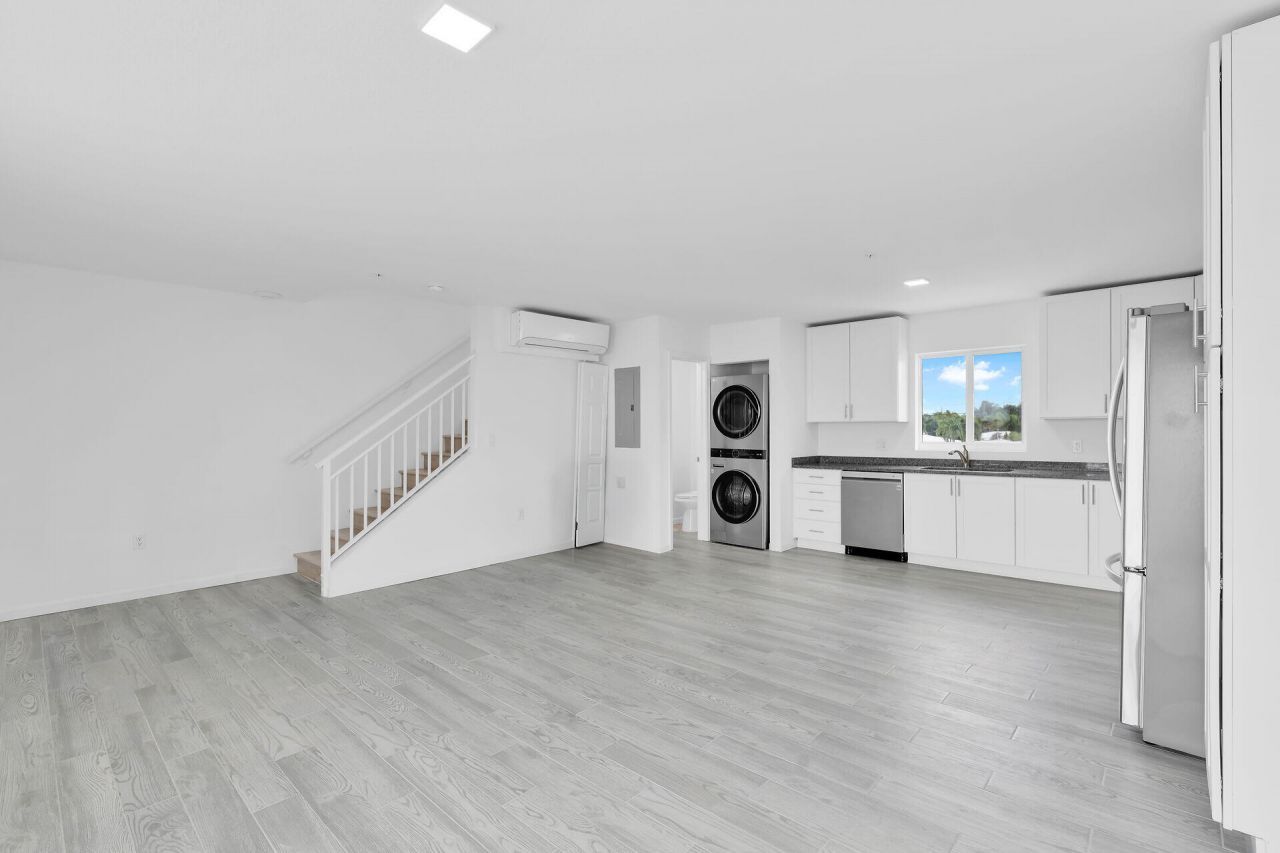 10877 Overseas Highway, Unit 6, Marathon, FL 33050 Photo